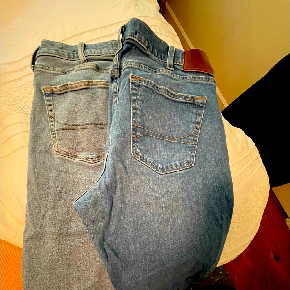 Hollister jeans